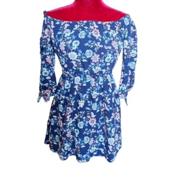 Forever 21 Blue Floral Off the Shoulder Dress Size Small - Picture 1 of 5